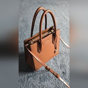 Michael Kors Brown mercer midium crossbag